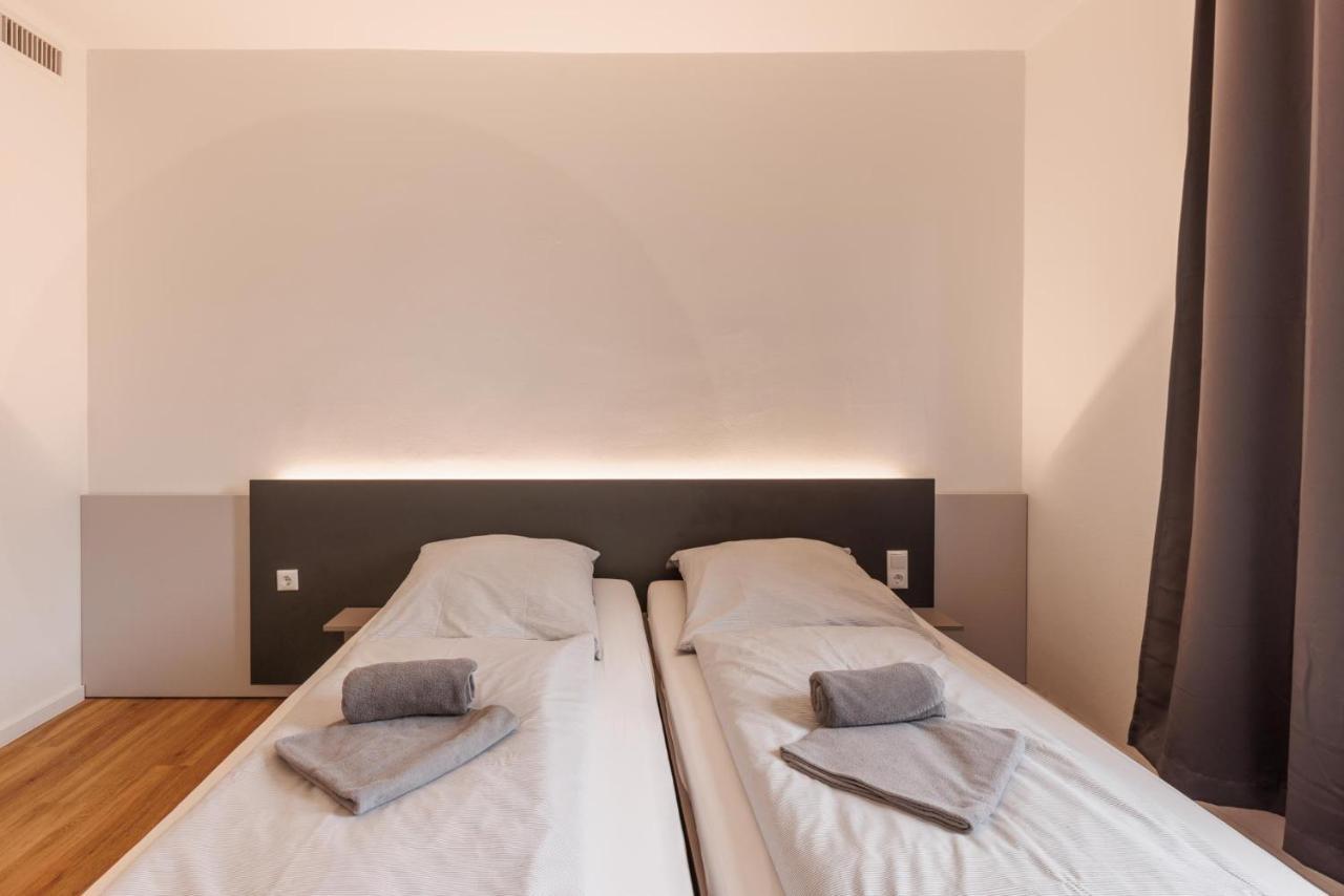 Glueck Auf Appartements Dueppelstrasse Оберхаузен Экстерьер фото